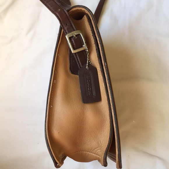 Vintage Coach Leather Crossbody Messenger Bag - Picture 4 of 7